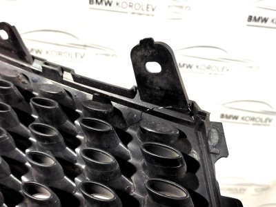 Решетка радиатора левая JUKE (F15)  620751KA6A
