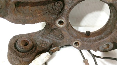 Кулак поворотный задний левый Grand Vitara 2005-2015 ПОД ДИСКОВЫЕ ТОРМОЗА  4615079K00 Grand Vitara 4615079K00