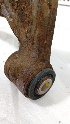 Рычаг задний верхний правый Grand Vitara 2005-2015  4620165J01 Grand Vitara 4620165J01