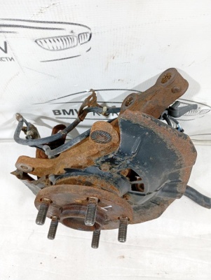 Кулак поворотный передний левый Camry V40 2006-2011 ; Camry V50 2011-2018    4321206220