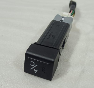 Кнопка кондиционера Getz 2002-2010 (972591C900) Getz 972591C900