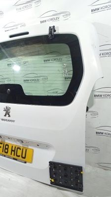 Дверь багажника PEUGEOT PARTNER TEPEE(B9)  2008>  8701Y7  8701Y7