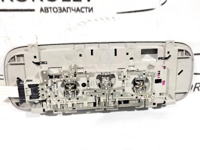 Плафон салонный (задний) VW Golf VI (2008-2013)  1K0947291H