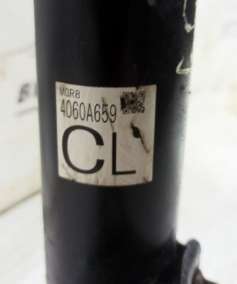 Амортизатор передний левый Outlander (GF) 2012> (4060A659)  4060A659