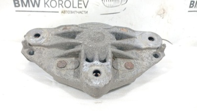 Кронштейн Touareg 2002-2010 АМОРТИЗАТОРА  7L0412391D  7L0412391D