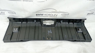 Накладка замка багажника (2007-2012)  Ceed 857701H000EQ