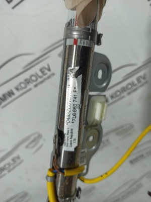 Боковая подушка безопасности (шторка) Touareg 2002-2010  7L6880742F