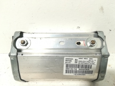 Подушка безопасности пассажира BMW X1E84  72129204378