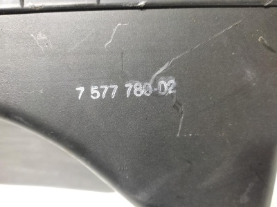 Корпус воздушного фильтра E60 13717577780