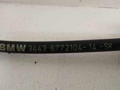 трос ручника правый  34436772104