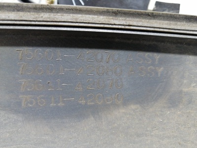 Молдинг крыла переднего правого RAV4 7561142080B0