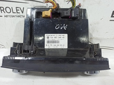 Блок управления климатом Touareg 2002-2010  7L6907040AL3X1