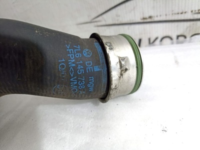 Патрубок интеркулера Touareg 2002-2010 (7L6145738A)  7L6145738A