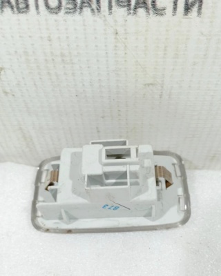 Фонарь подсветки двери X-Trail (T30) 2001-2006 В ПЕРЕДНЮЮ ОБШИВКУ    26420AG000