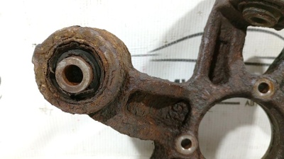 Кулак поворотный задний левый Grand Vitara 2005-2015 ПОД ДИСКОВЫЕ ТОРМОЗА  4615079K00 Grand Vitara 4615079K00