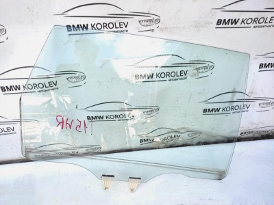 Стекло заднее правое  Liana 8450354G00