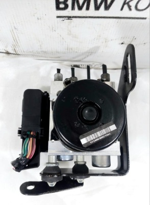 Блок ABS (насос) Grand Cherokee (WH/WK) 2005-2010  5179771AA