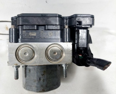 Блок ABS (насос) SX4 2013> SX4 5611061M80