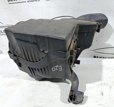 Корпус воздушного фильтра Focus III (1.6 16V)  1851878