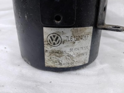 Корпус топливного фильтра Touareg 2002-2010  7L6127401H