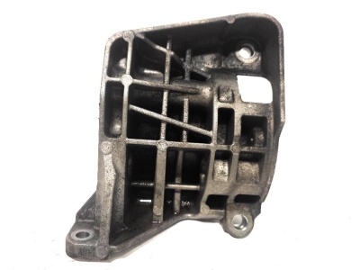 Кронштейн насоса ГУРа M57 BMW X5 E70 X5E70 32427799862