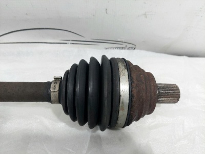 Полуось (привод) передняя левая Octavia (A5 1Z-) 2004-2013 МКПП   1K0407271DJ