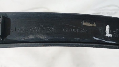 Накладка переднего крыла левого CR-V 2007-2012  74165-SWW-G00 CR-V 74165-SWW-G00