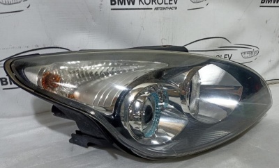 Фара правая Hyundai I30 1 2010-2011 I30 921022r010