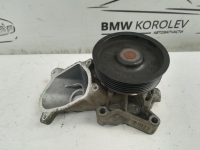 Насос водяной (помпа) X5 E70 306D3  11517790472