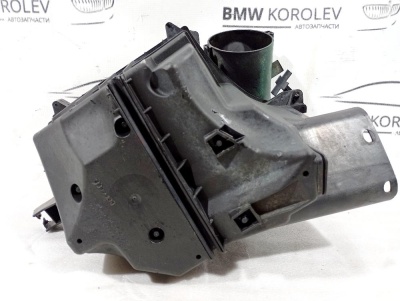 Корпус воздушного фильтра XC90 2002-2015 2.4TDI D5244T4    30636845