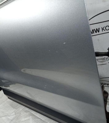 Дверь передняя правая Tiguan 2007-2011  5N0831056B