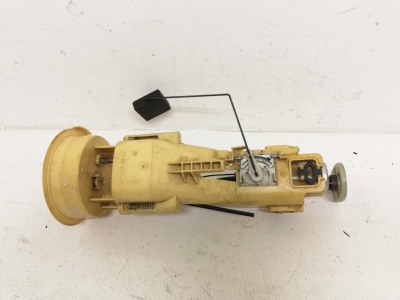 Топливный насос M57  X5E53 16116763817