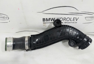 Патрубок интеркулера Octavia (A5 1Z-) 2004-2013    1K0145840R