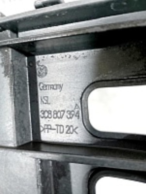 Направляющая (Кронштейн) заднего бампера правая Passat CC 2008-2017    3C8807394B