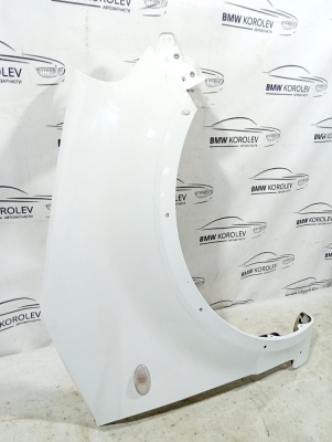 Крыло переднее правое (белое) Suzuki SX4 2006-2013  SX4 5761179J00