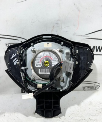 Подушка безопасности в рулевое колесо Juke (F15) 2011-2019    K85101KA6A 