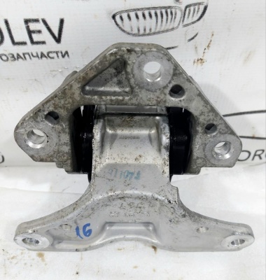Опора двигателя (ПОДУШКА) левая SX4 2013> SX4 1162061M00