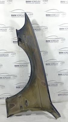 Крыло переднее правое BMW 5 E39  41358162134 E39 41358162134