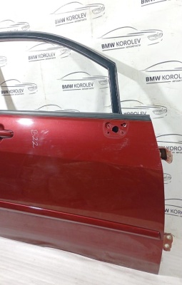 Дверь передняя правая (красное) SUZUKI LIANA 6800154830 Liana 6800154830