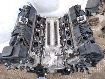 Двигатель N62 B44A X5 E53   11000427242