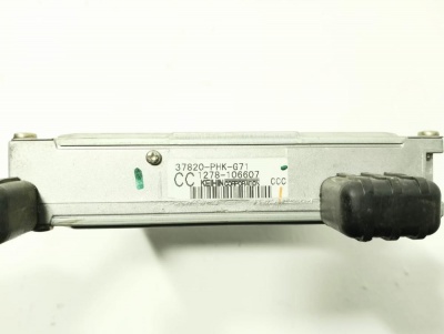 Блок управления двигателем  CR-V 37820PHKG71