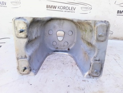 Кронштейн запасного колеса (1996-2002)  CR-V  68712S10A01ZZ
