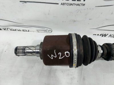 Привод передний левый Qashqai (J10) (2006-2014) 2.0 DCI 16V M9R   39101JD72B
