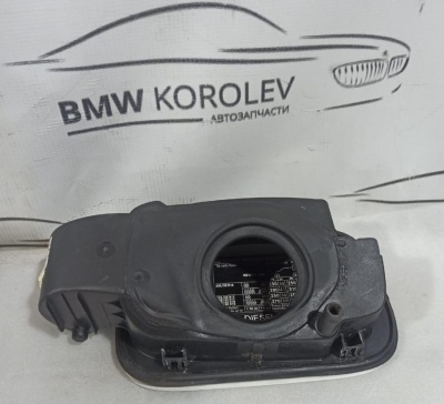 Лючок топливного бака Mercedes W204 (0005846517)  0005846517