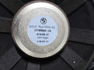 Низкочастотный динамик левый  E90 65139143143