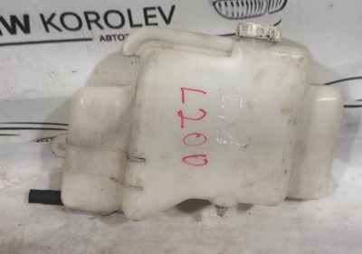 Бачок расширительный Mitsubishi L200  L200 MN135072