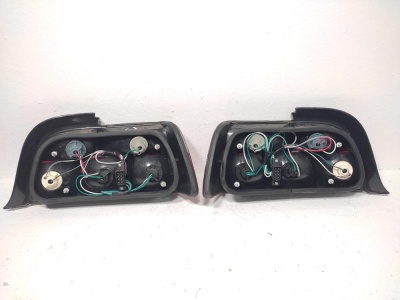 Фонари задние (комплект) тайвань  BMW 3 E36 E36 63218353285