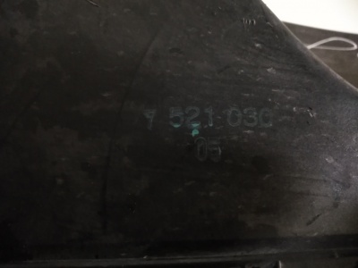 Корпус воздушного фильтра E60 13717521030