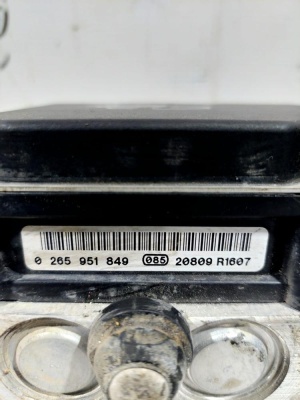 Блок ABS (насос) Nissan Qashqai (J10) 2006-2014    47660BB51A