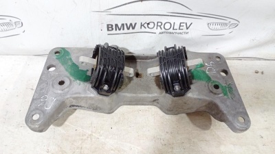 Опора (подушка) КПП 5-serie F10/F11 2009-2016  22326775916 F10 22326775916